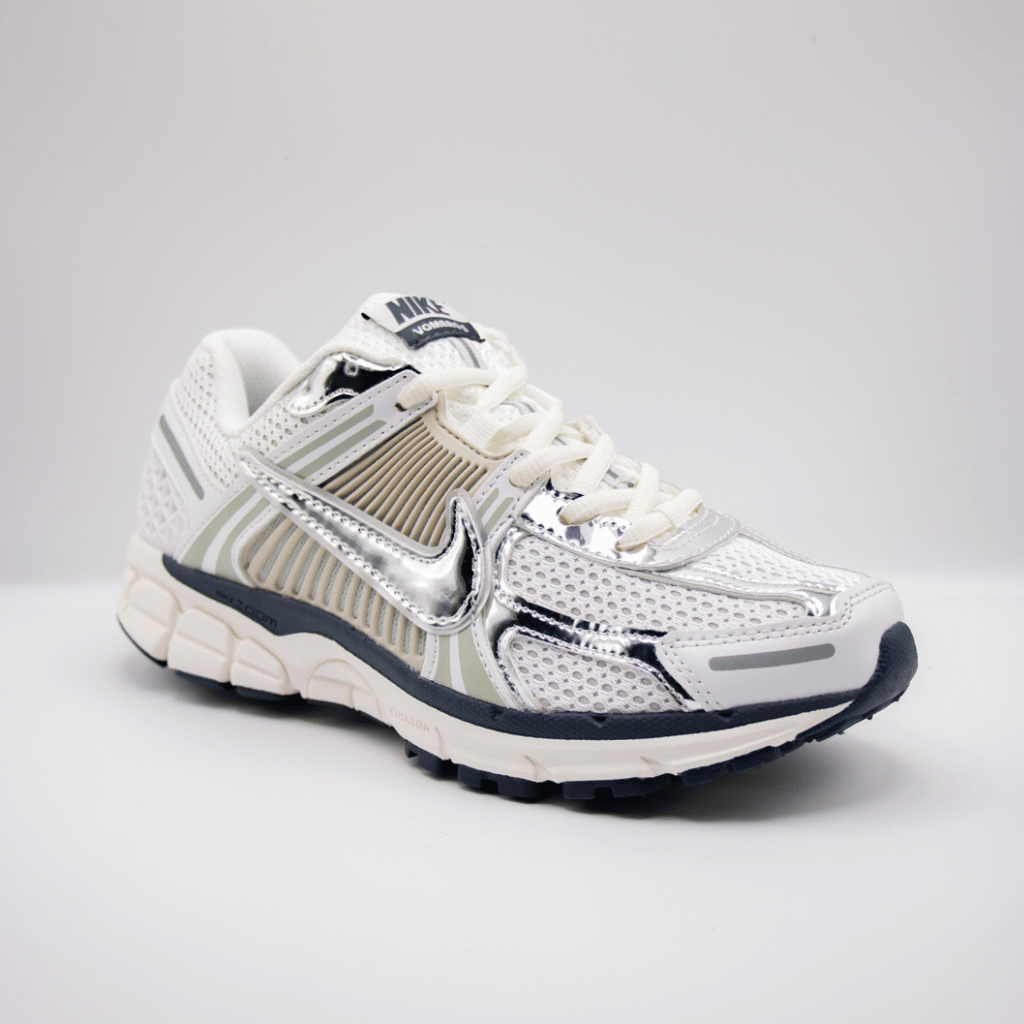 Nike Zoom Vomero 5 Photon Dust / Metallic Silver