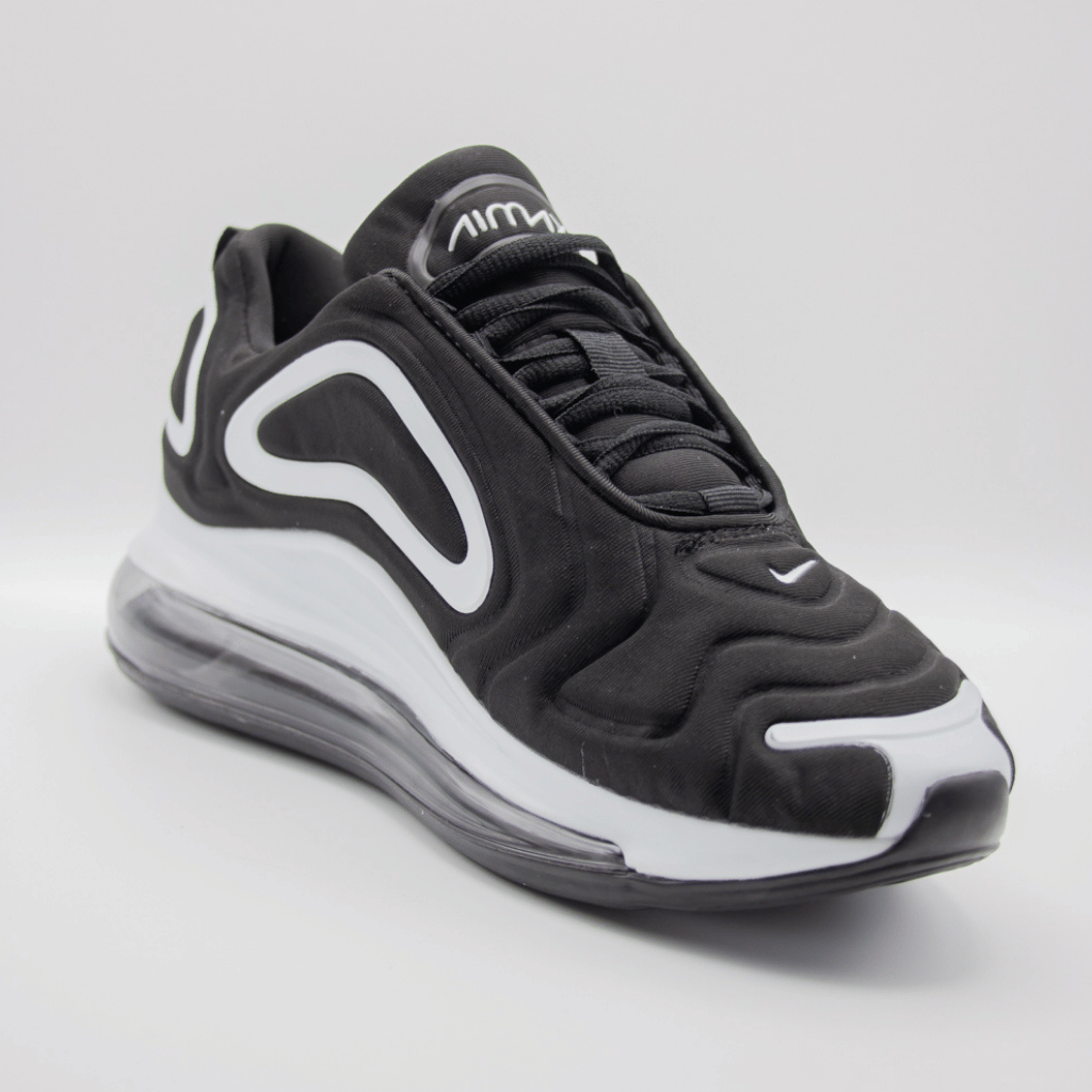 Air Max 720 Black and White