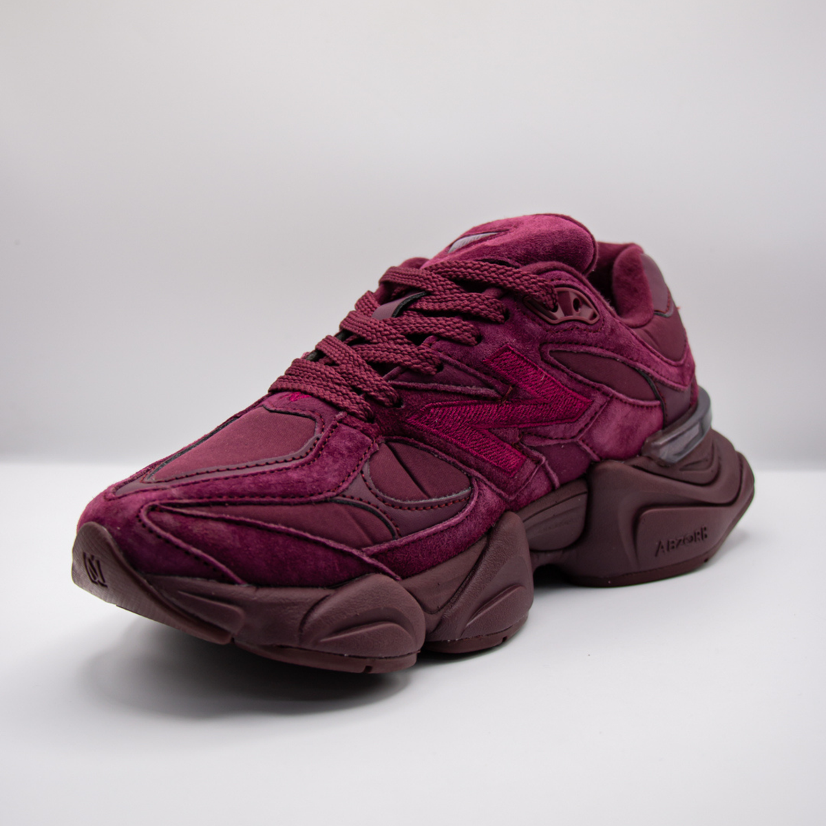 New Balance 9060 Granate