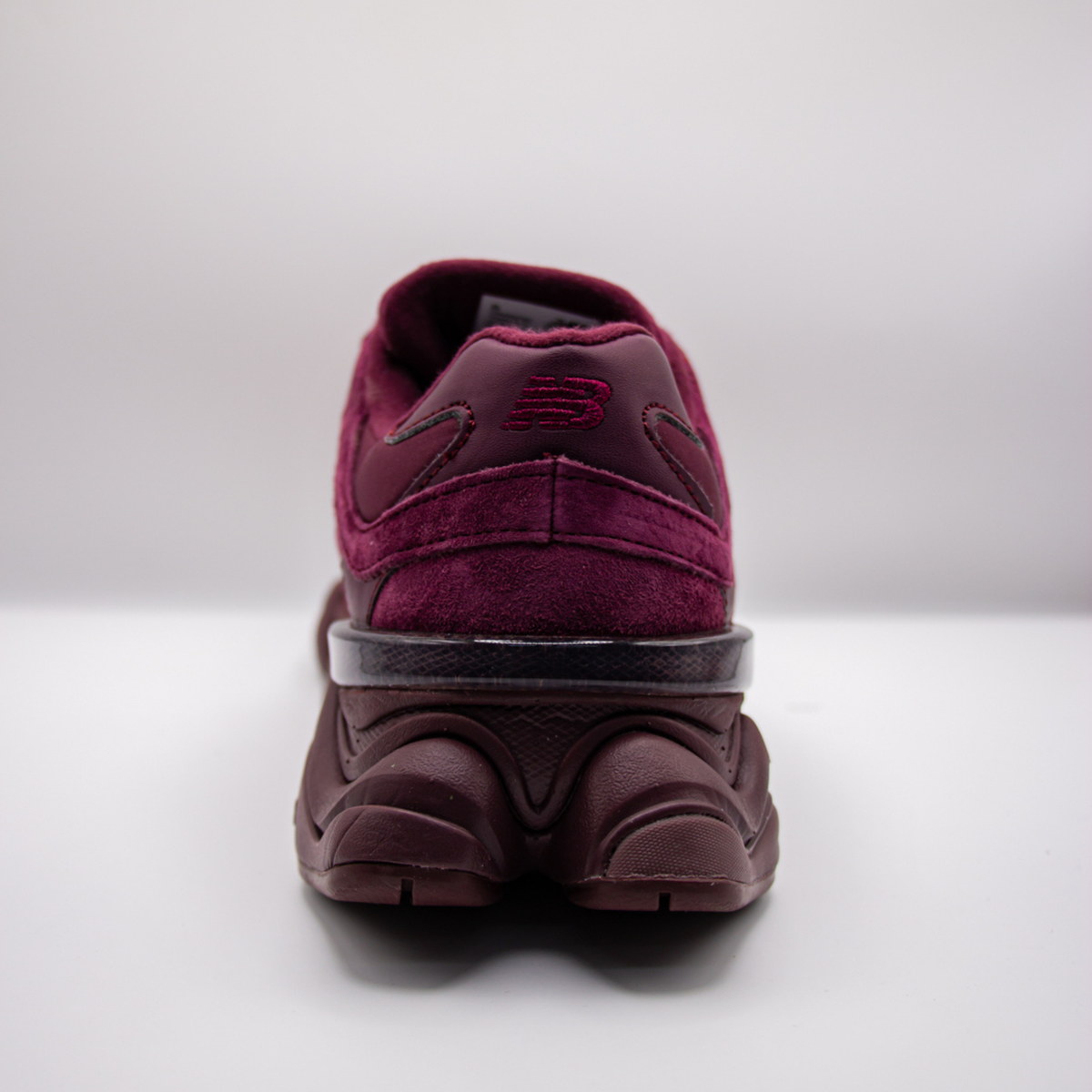 New Balance 9060 Granate