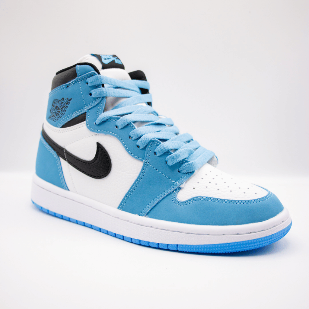 Air Jordan 1 Retro High OG "University Blue"