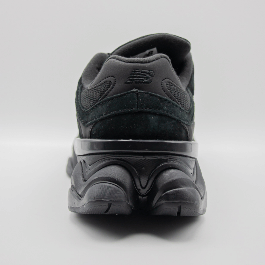 New Balance 9060 Negro Gamuza