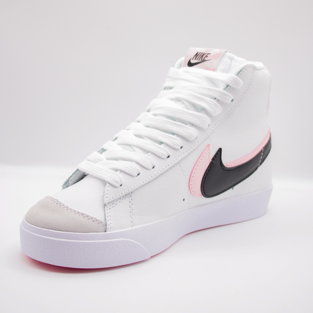 Nike Blazer Mid '77 SE "White Arctic Punch"