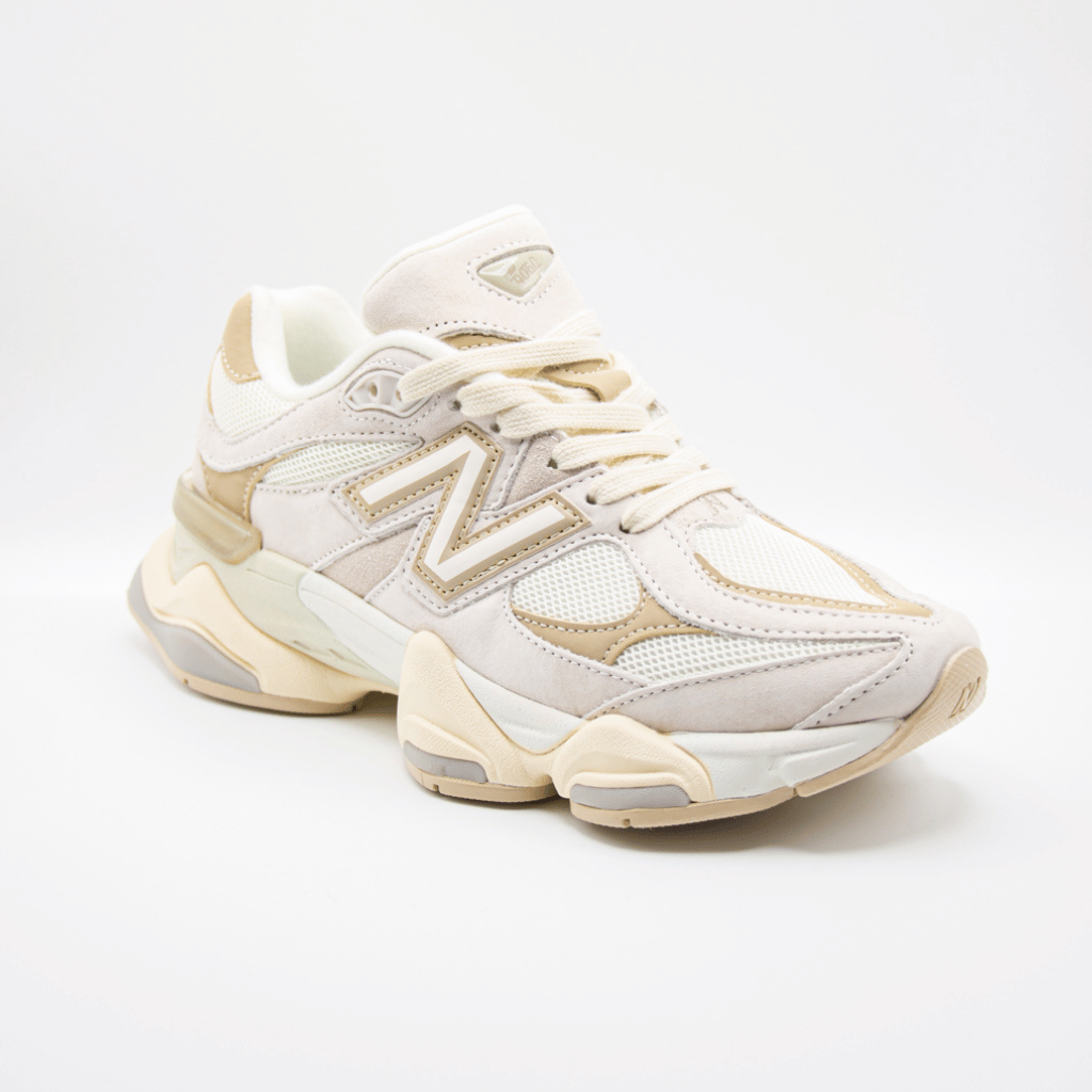 New Balance 9060 en blanco sal y marrón