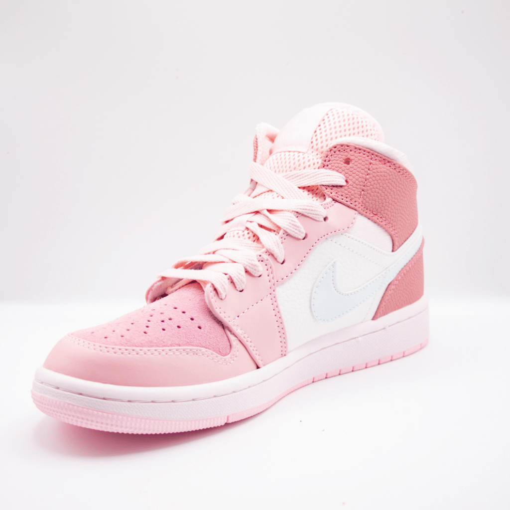 Air Jordan 1 Mid "Digital Pink"