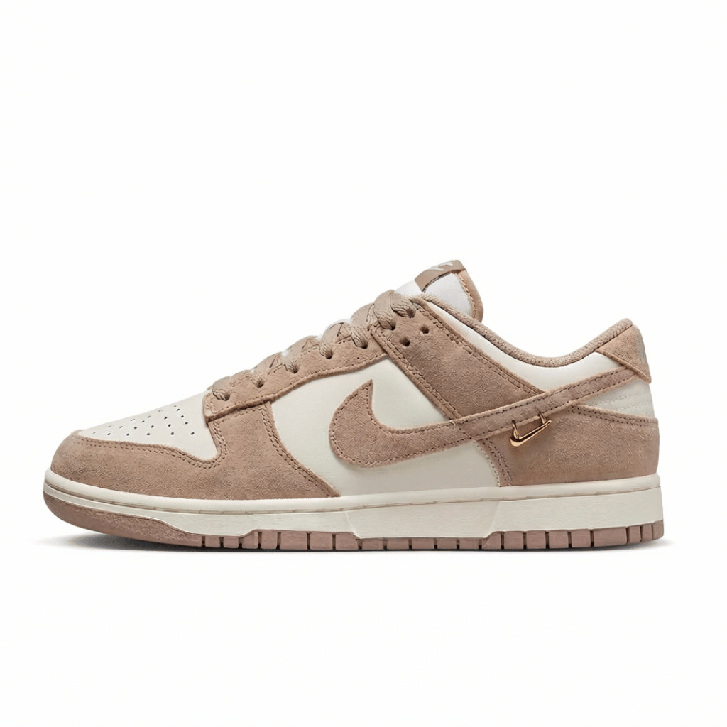 Nike Dunk Low SE Sand Drift