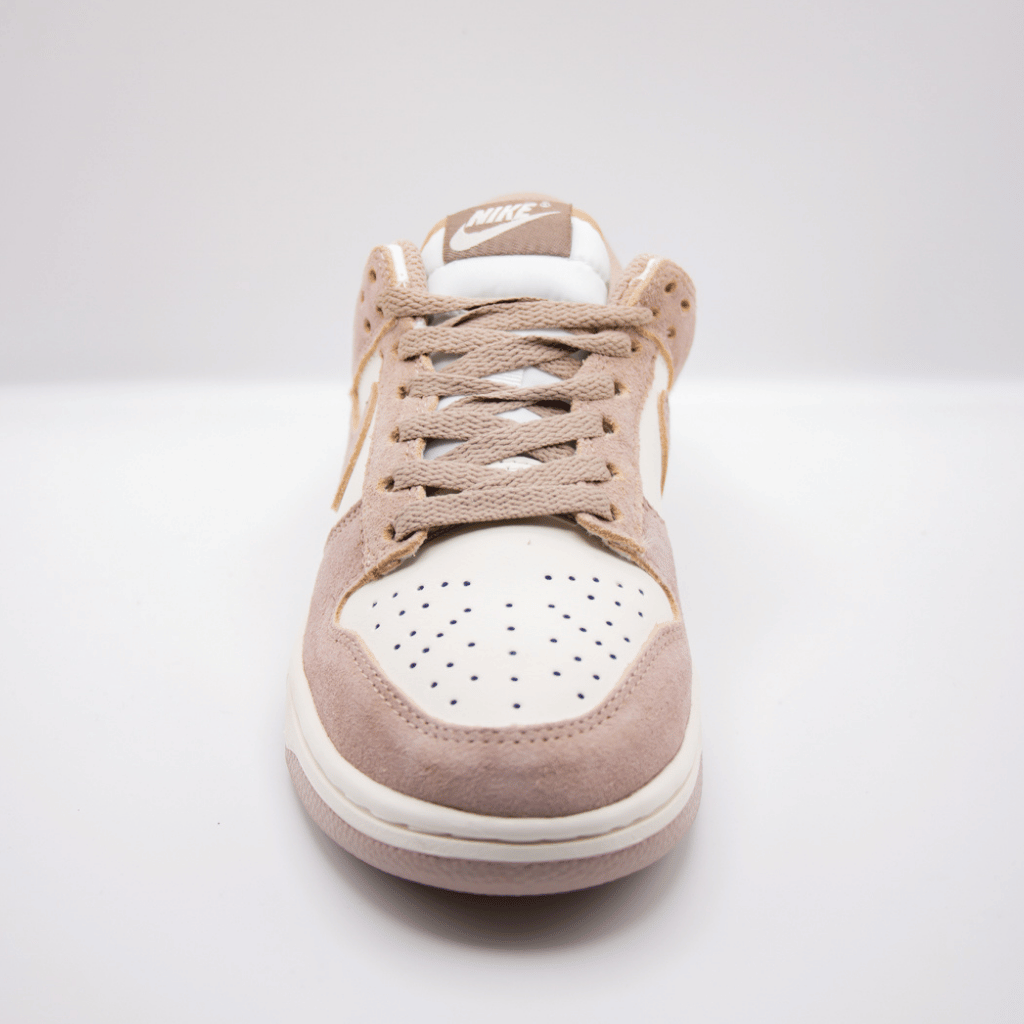 Nike Dunk Low SE Sand Drift