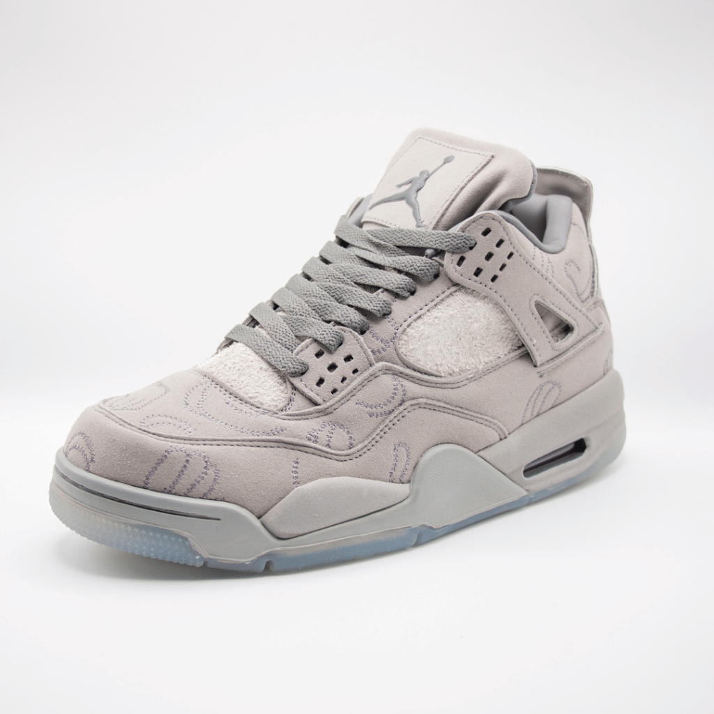 Jordan 4 Retro Kaws