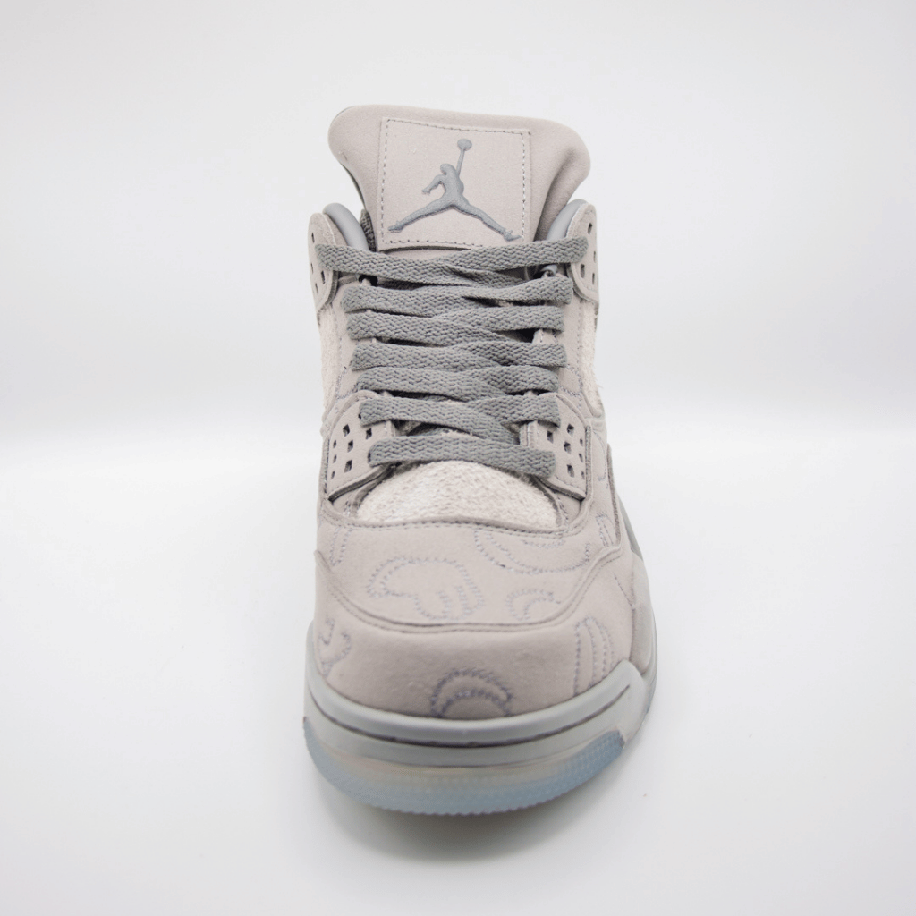 Jordan 4 Retro Kaws