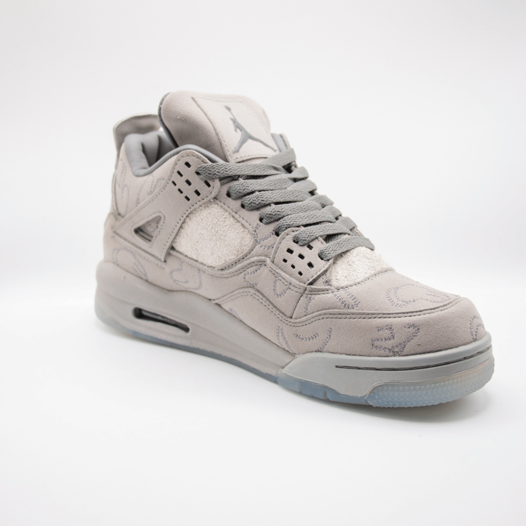 Jordan 4 Retro Kaws