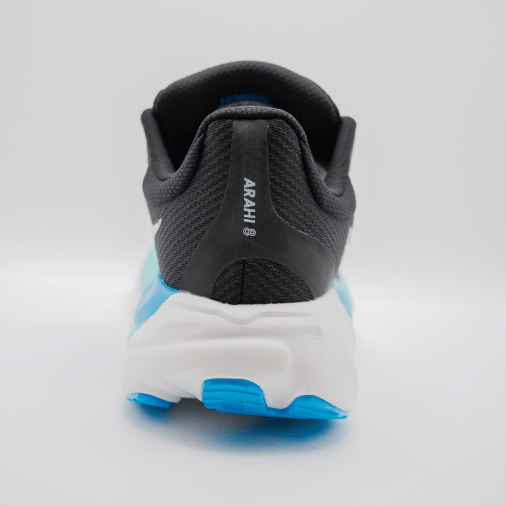 HOKA Arahi 8 Negro Suela Blanca