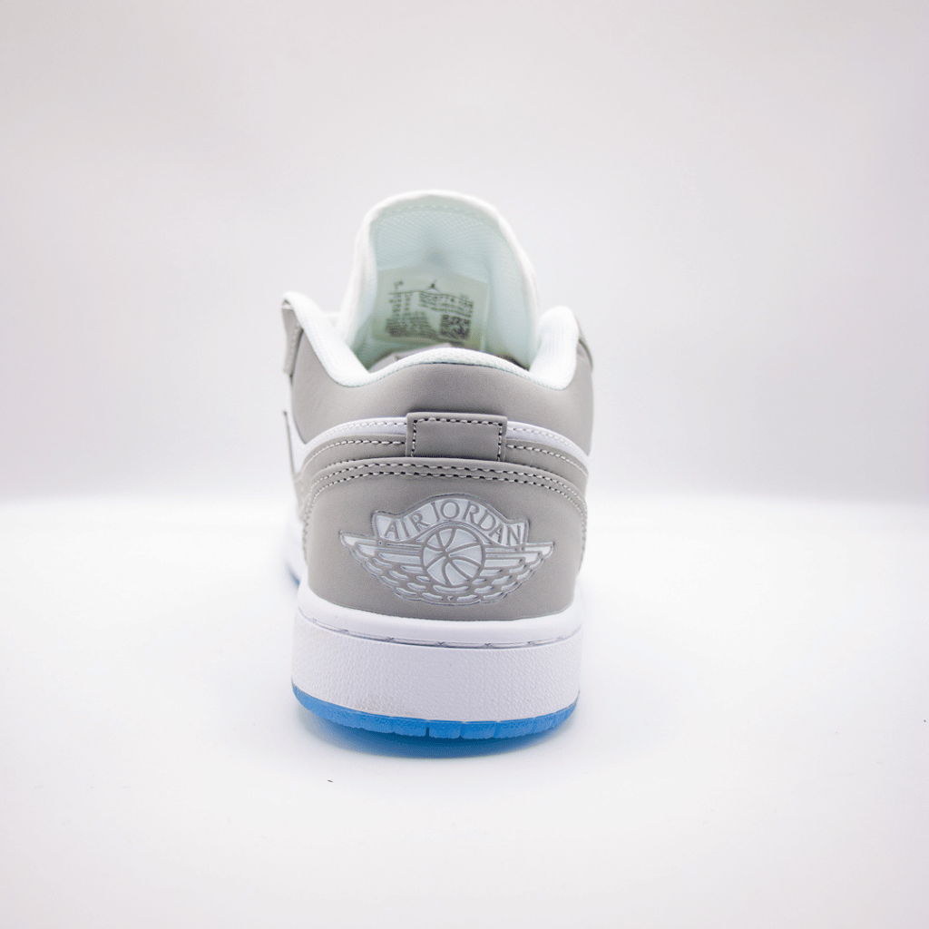 Air Jordan 1 Low Wolf Grey