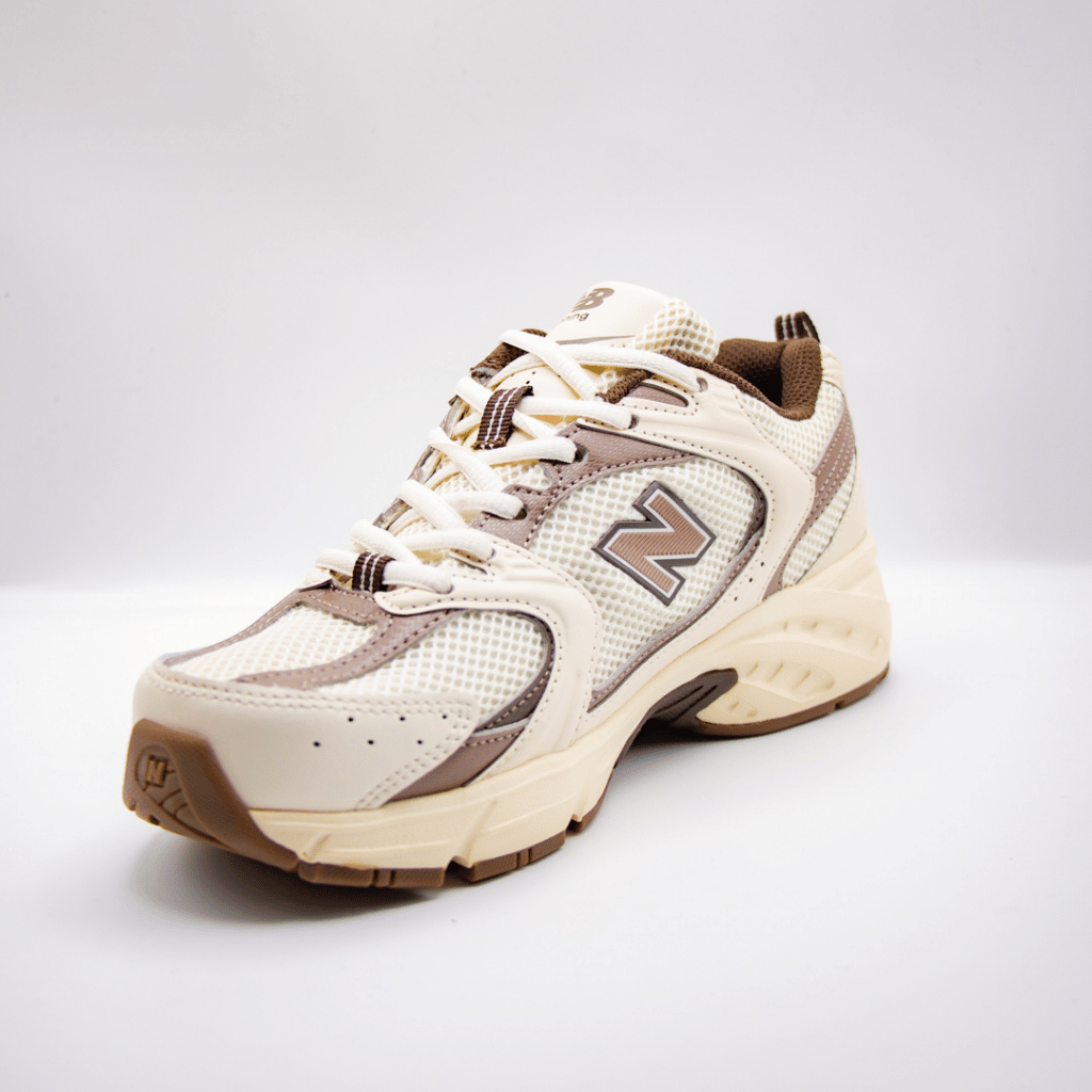 New Balance 530 Blanco con Café y Beige