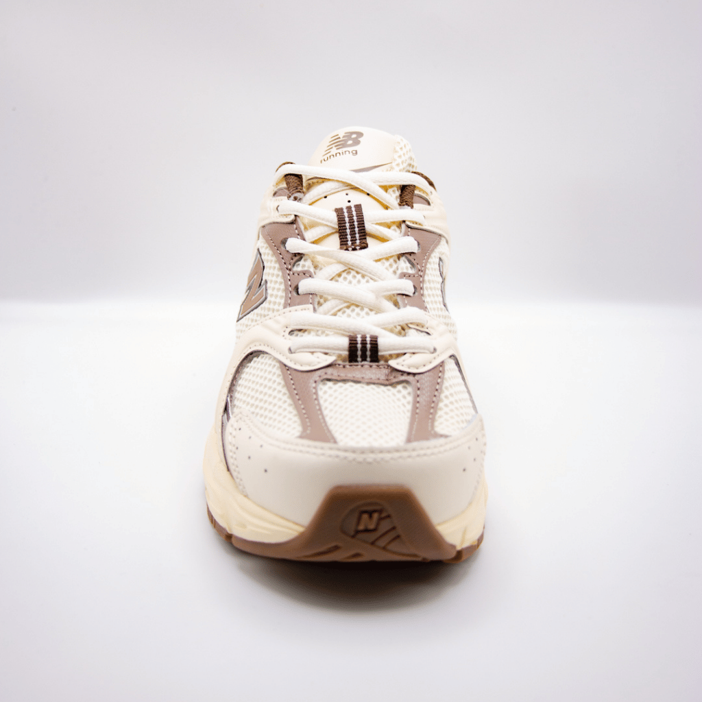 New Balance 530 Blanco con Café y Beige